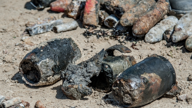 Opérations de déminage à Hardelot et Marck en Calaisis.