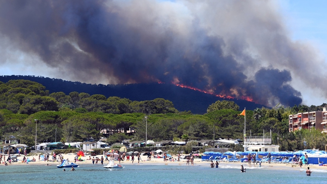 Incendies dans le Sud : 80 sapeurs-pompiers de la zone Nord en renfort