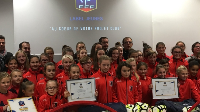 L’USBCO décroche le label jeunes et le label école de foot féminin !