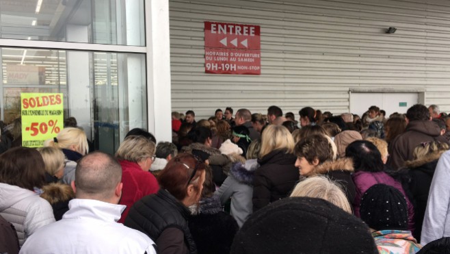 Tout à moins 50% et c’est la folie chez Mady !