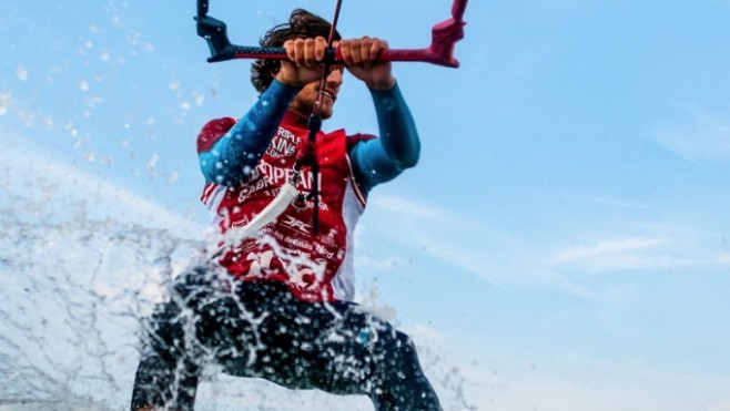 Plusieurs kitesurfeurs en difficulté hier au large de la Côte d'Opale