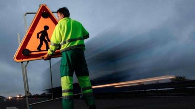 La nouvelle campagne de prévention de la SANEF cible les piétons sur autoroute