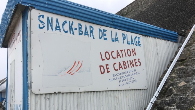 Deux bars de plage toute la saison au Portel…