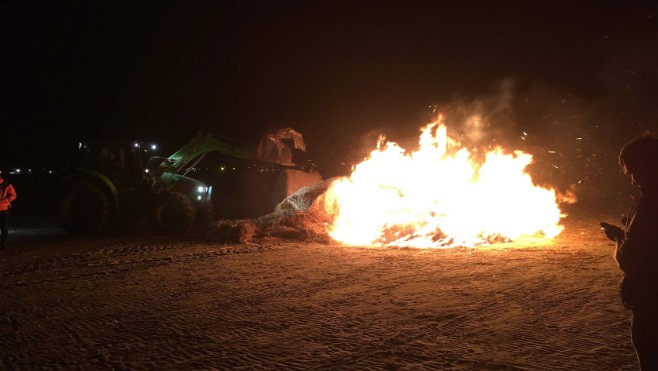 Agriculture : des feux de la colère hier soir sur la Côte d’Opale. 