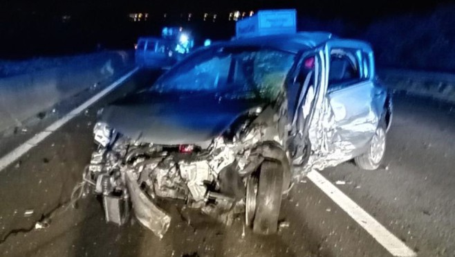 A Wimille, sur l'A16, un accident entre trois voitures fait un blessé léger.