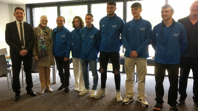 Boulogne : 4 lycéens de Mariette aux championnats de France UNSS Raid des lycées.