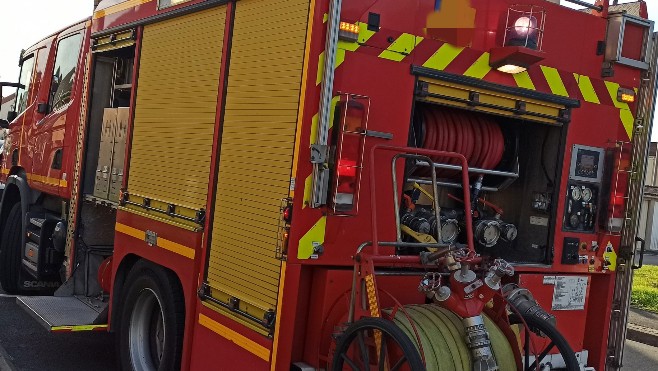 Nielles-les-Bléquin : 3 tracteurs ravagés par un incendie