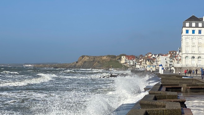 Tempête Noa : des rafales à 131km/h au Cap Gris Nez et 128 km/h à Boulogne-sur-mer