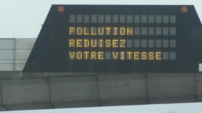 Pollution à l'ozone: vous devez obligatoirement réduire votre vitesse de 20km/h