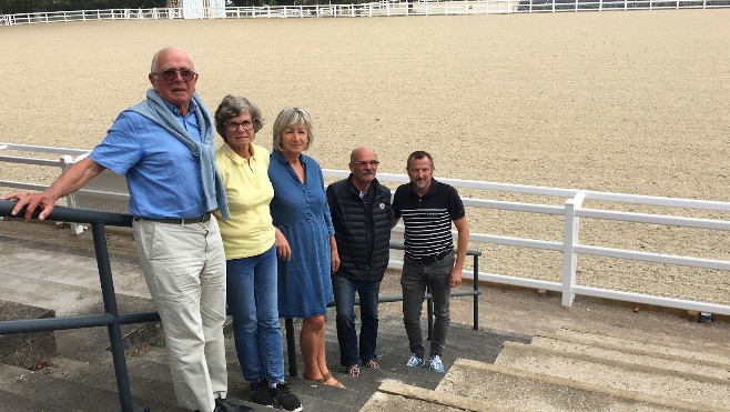 La piste d'équitation en sable d'Hardelot va changer la vie du centre équestre !