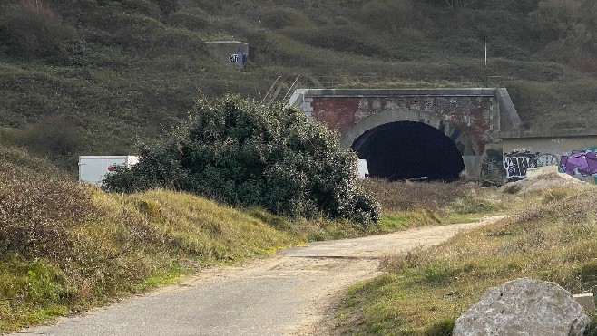 Le Portel : le tunnel de l'Avé Maria, décor du tournage du spin-off de The Walking Dead ! 