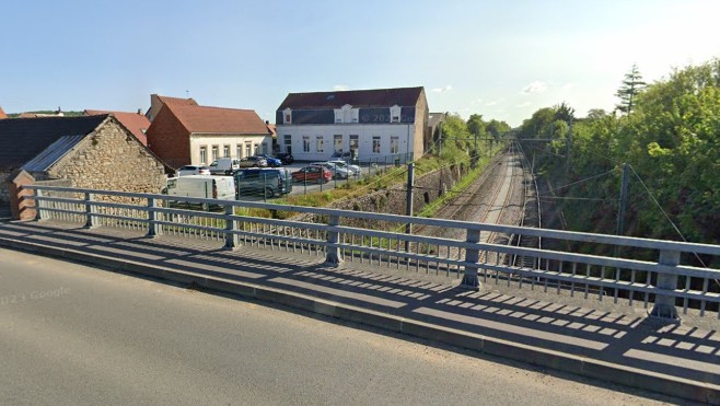 A Rinxent, un homme grièvement blessé en chutant d'une échelle sur la voie SNCF