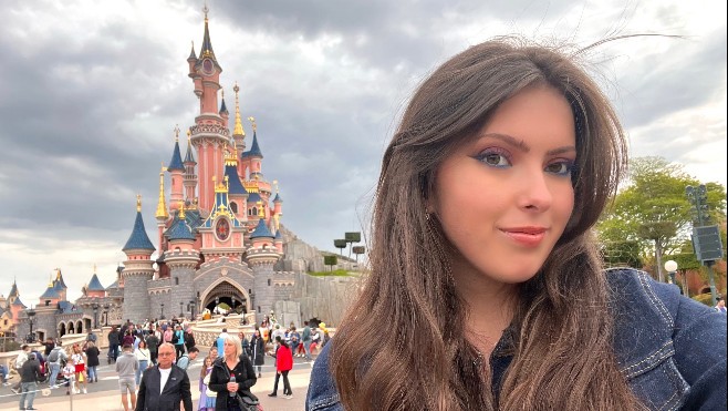 La calaisienne Emma Boutoille vit son rêve chez Disney