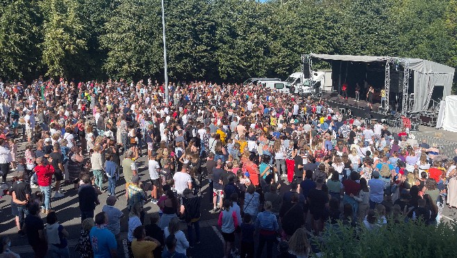 Ambiance années 80 pour La Fête des Remparts à Ardres