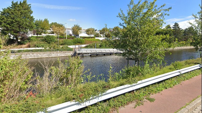 Calais: décès du conducteur d'un fourgon tombé dans le canal de l'Escaut