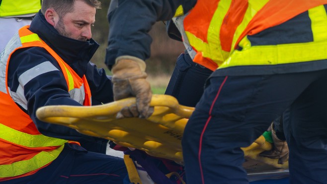 Abbeville:  une femme secourue aprés avoir sauté dans le canal de la Somme