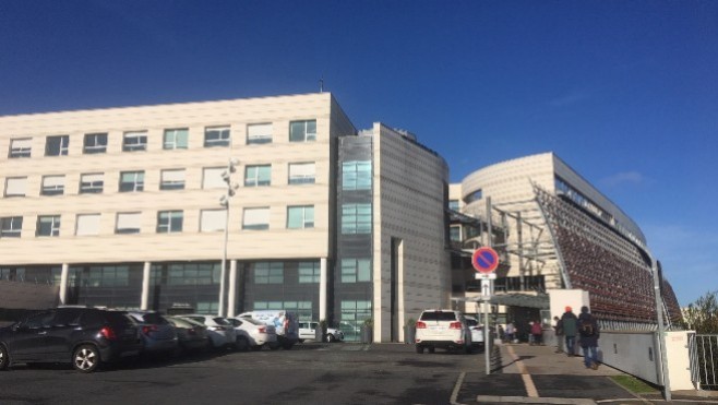 Un médecin de l'hôpital de Calais violemment agressé en rentrant chez lui mardi soir.