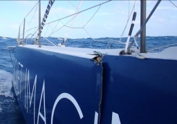 Thomas Ruyant abandonne le Vendée Globe !!!!