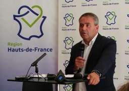 Xavier Bertrand demande une réunion d'urgence pour la première année de médecine à Boulogne sur mer !