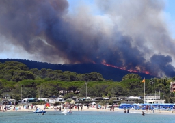 Incendies dans le Sud : 80 sapeurs-pompiers de la zone Nord en renfort