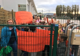 A Outreau, les parents d’élèves ont bloqué l’école Vaillant ce vendredi matin !