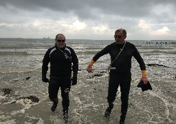 Grégory Dubois: déficient visuel qui défie les vagues de la côte d'opale en longe-côte. 