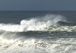 Tempête Eleanor: le trafic possiblement perturbé dans les ports et Enedis se prépare à intervenir