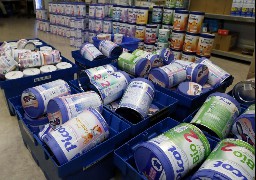 Lactalis : presque tous les distributeurs ont vendu du lait possiblement contaminé.