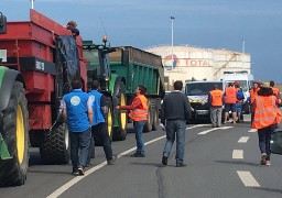 Fin du blocage des dépôts pétroliers du dunkerquois.