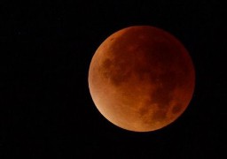 L’éclipse totale de lune visible depuis la Côte d’Opale