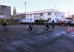 350 écoliers boulonnais en CM1 suivent des cours de vélo chaque semaine !