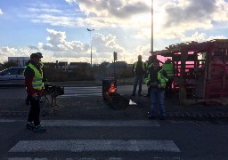 A Marquise, les gilets jaunes restent mobilisés après les annonces du Premier ministre