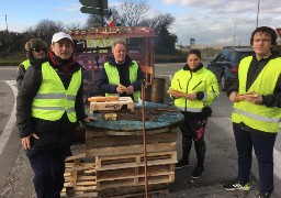 A Marquise, les gilets jaunes ne désarment pas... 