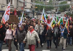 Des centaines de manifestants dans les villes de la Côte d’Opale pour le 1er mai