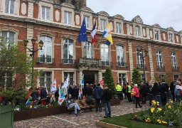 200 manifestants pour la défense des services publics à Boulogne sur mer.