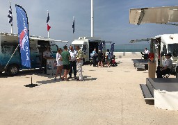 Des stands d'informations sur les métiers de l'uniforme sur les plages de notre littoral