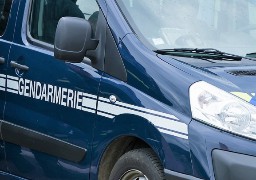 Desvres : ivre, il fonce sur la voiture des gendarmes !