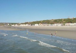 Un homme qui était en train de se noyer secouru sur la plage de Boulogne