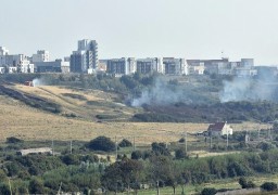 Boulogne: trois hectares de végétation ont brûlé sur la colline de Terlincthun 