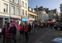 A Boulogne, une centaine de manifestants a battu le pavé jeudi matin.