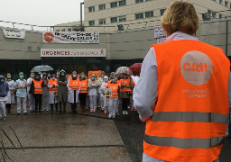 Calais : les contractuels de l'hôpital réclament l'égalité de traitement !