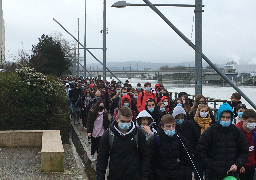 Boulogne-sur-mer : près de 500 personnes participent à la marche en hommage au lycéen décédé