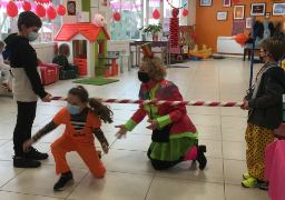 Les tout-petits, en vacances à Hardelot, ont fêté le carnaval à la Fun House ! 