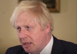 Boris Johnson demande à la France de reprendre tous les migrants qui traversent la Manche