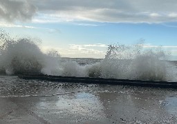 Tempête Eunice : le vent monte ce matin, les rafales seront violentes cet après-midi 