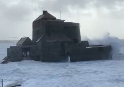 La tempète Eunice souffle comme prévue, Prudence.