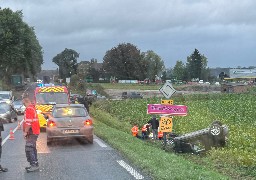 Nordausques : une automobiliste termine sa course dans un fossé