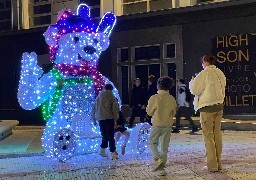 A Boulogne sur mer, les décorations lumineuses sont en plastique recyclé et en canne à sucre !