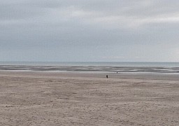 Une dizaine de tentatives de traversées de la Manche dans le Pas-de-Calais en ce 25 décembre. 