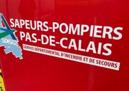 A16 : un automobiliste termine sa course sur le toit au péage d'Herquelingue